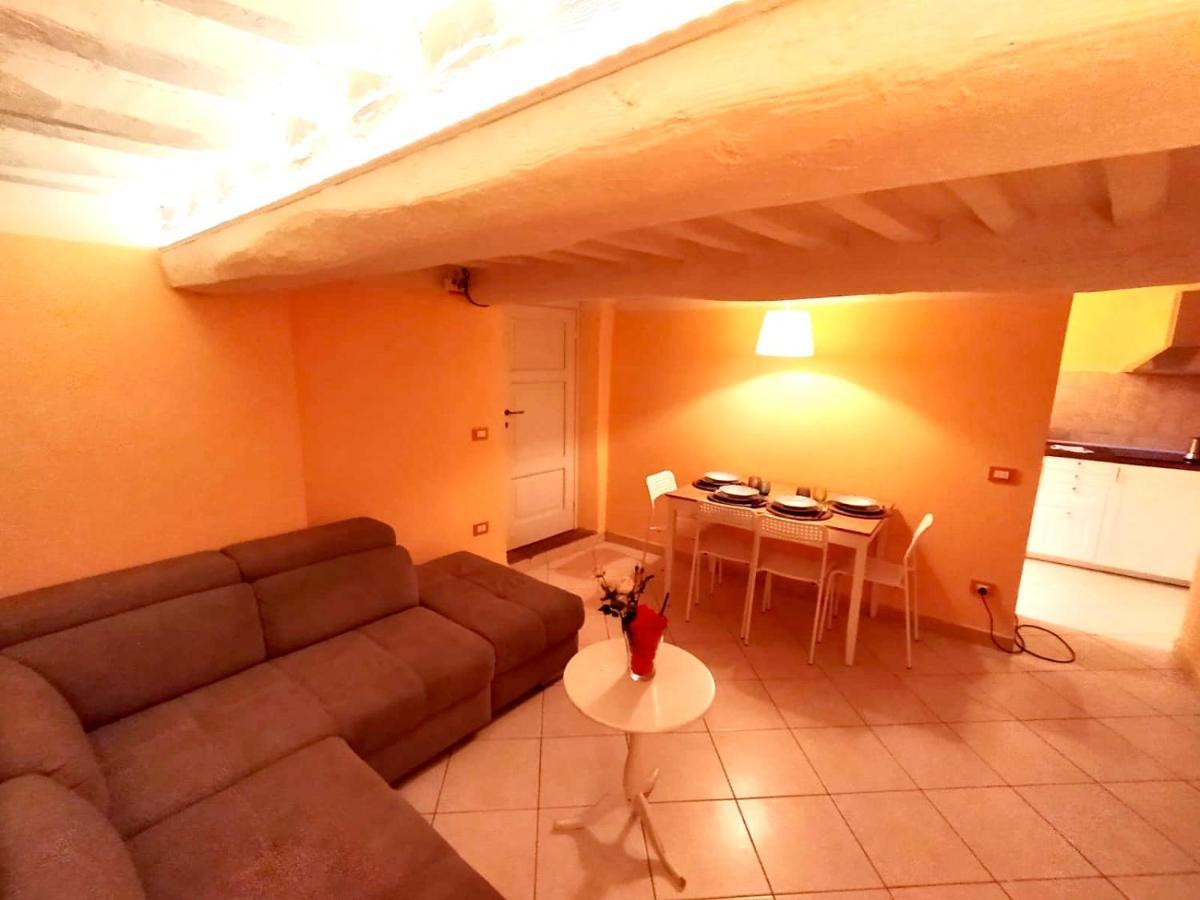 Piazza Napoleone Sweet Apartment 卢卡 外观 照片